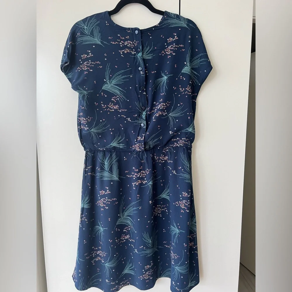 Patterned Mini-Dress - Picture 3 of 3